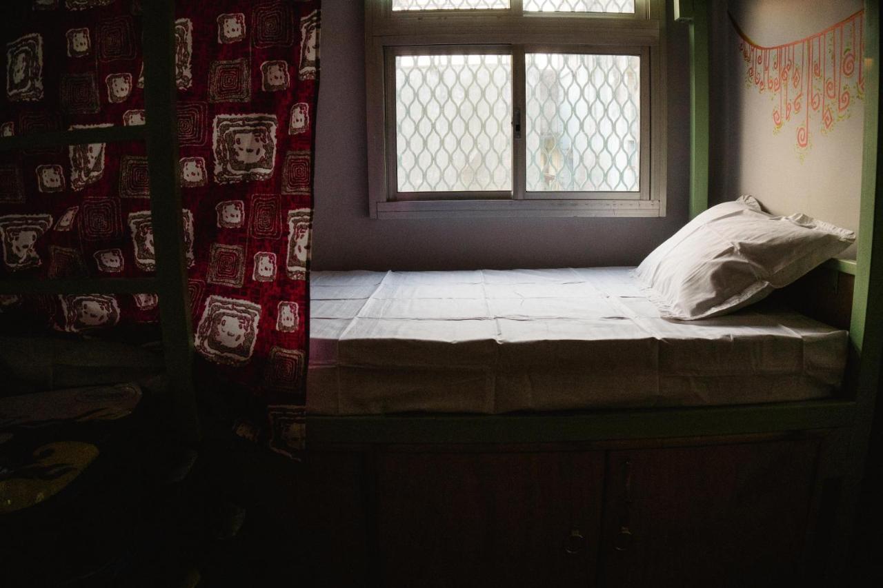 Good Vibes Hostel Varanasi Eksteriør bilde
